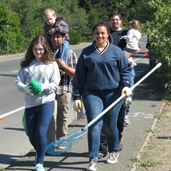 Rindler Creek cleanup volunteers